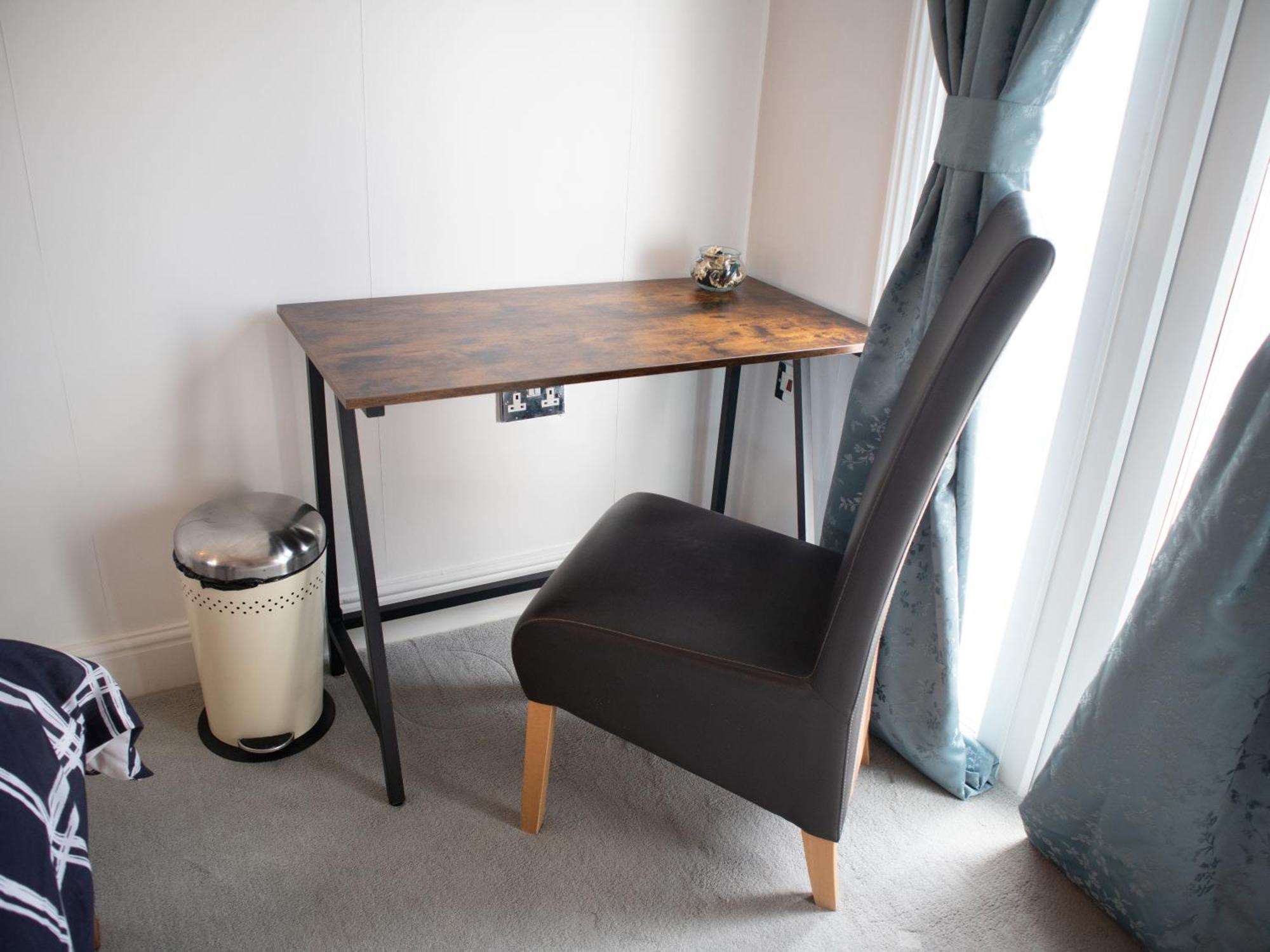 크로이던 Bright Private Terrace - Free Private Parking - Tv - Wifi - Netflix 아파트 외부 사진